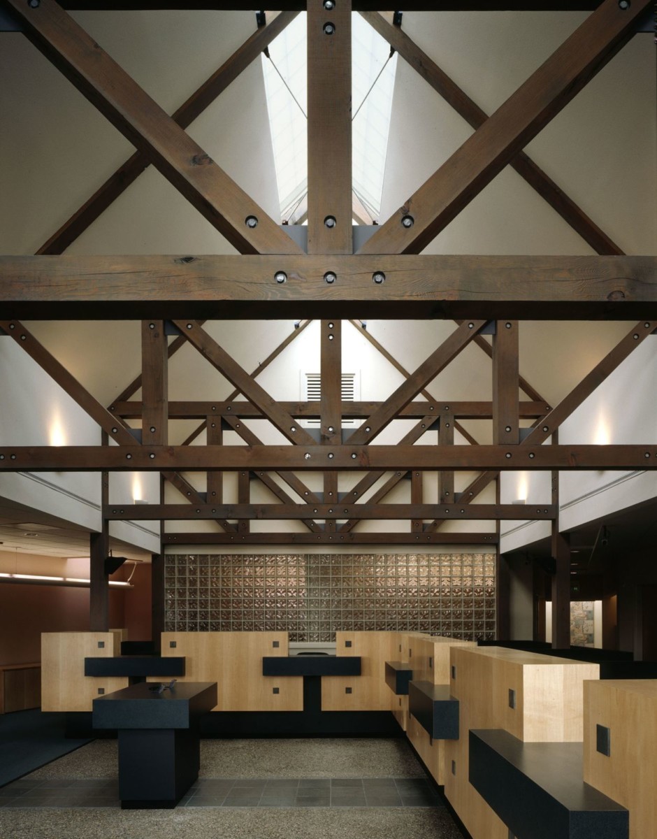 credit_union_interior